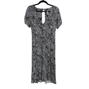 Free People Sz 4 Black Looking For Love Midi Dress in Animal Print Short Sleeve